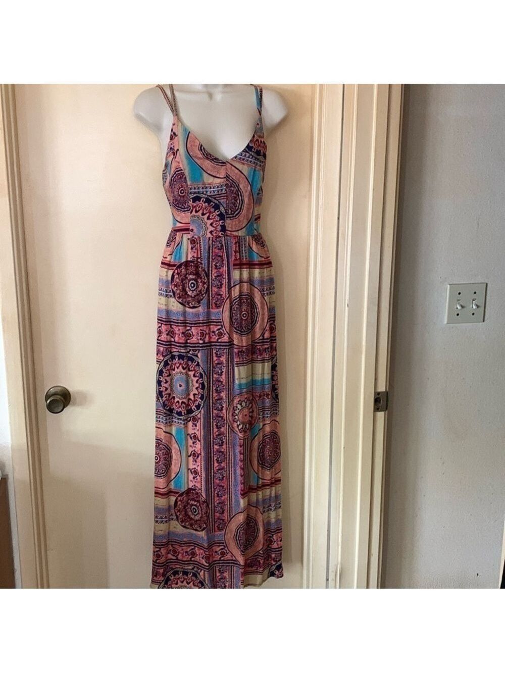 Lulus multi color maxi spaghetti strap sundress size S